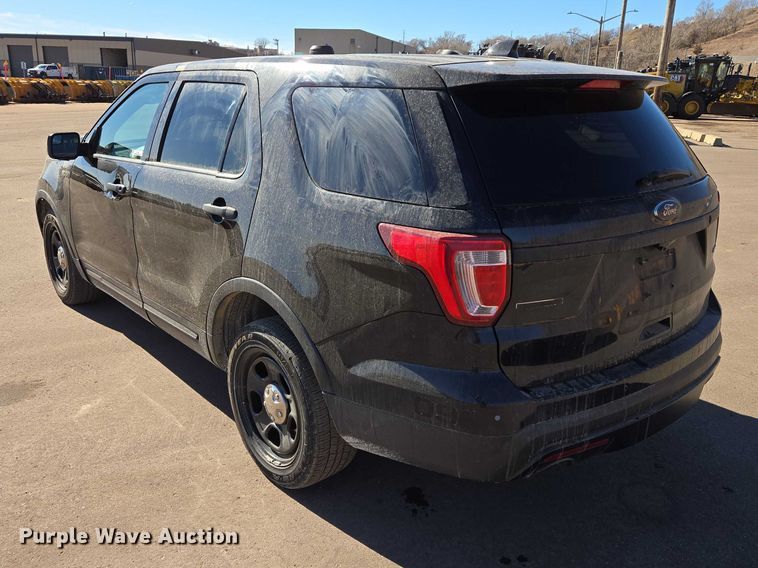 image for item ES2983 2016 Ford Explorer Police Interceptor SUV