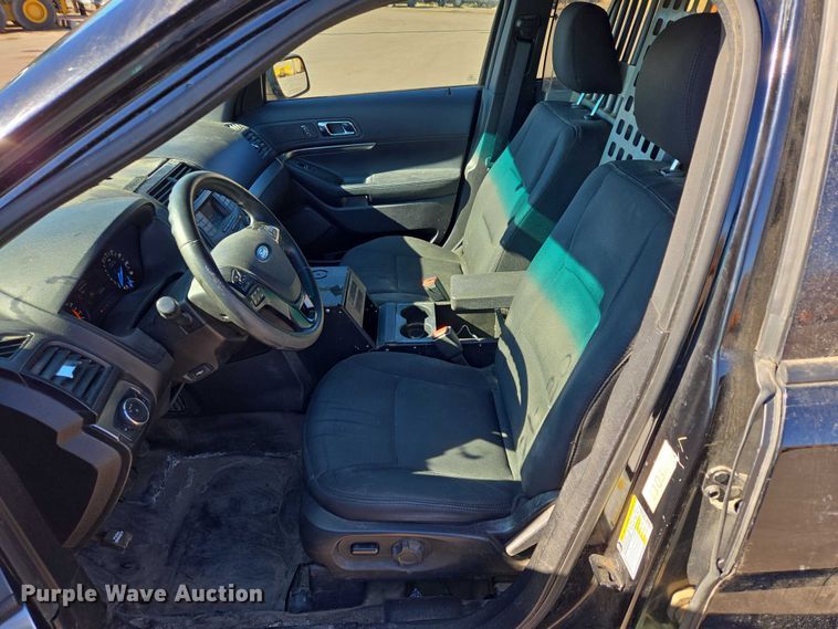 image for item ES2983 2016 Ford Explorer Police Interceptor SUV