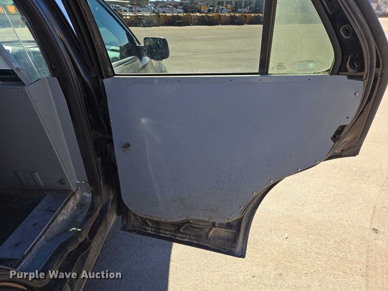 image for item ES2983 2016 Ford Explorer Police Interceptor SUV