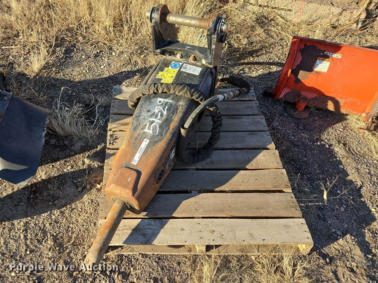 image for item ES2986 Caterpillar H65S breaker