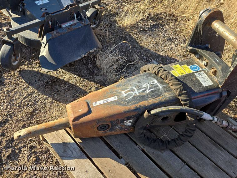 image for item ES2986 Caterpillar H65S breaker