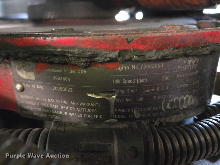 image for item ES2988 2009 Gillig shuttle bus