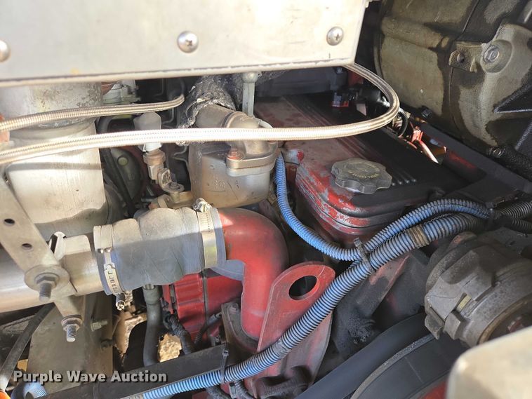 image for item ES2990 2009 Gillig shuttle bus