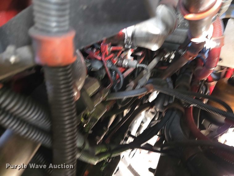 image for item ES2990 2009 Gillig shuttle bus