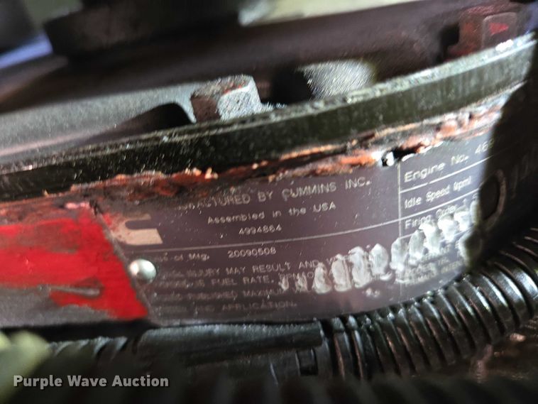 image for item ES2990 2009 Gillig shuttle bus