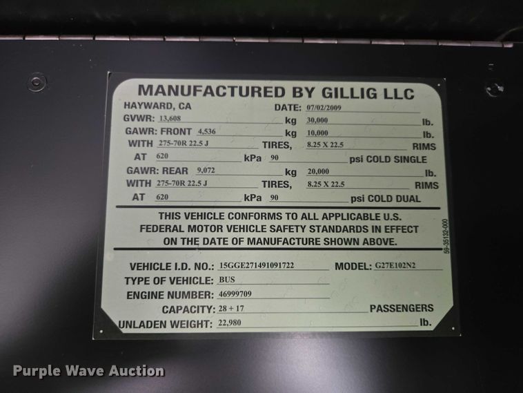 image for item ES2990 2009 Gillig shuttle bus