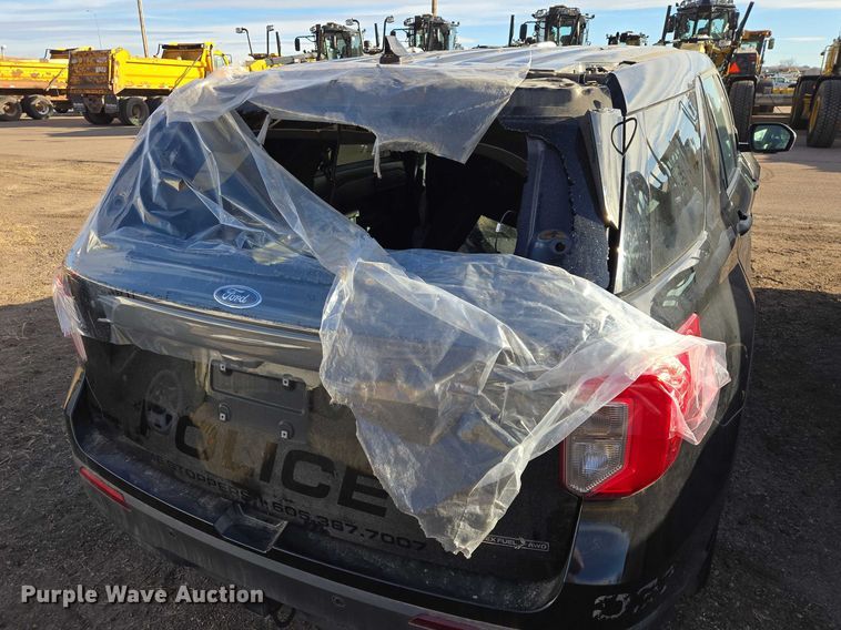 image for item ES2992 2020 Ford Explorer Police Interceptor SUV