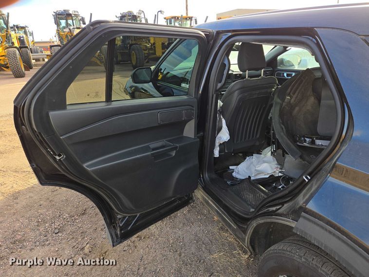 image for item ES2992 2020 Ford Explorer Police Interceptor SUV
