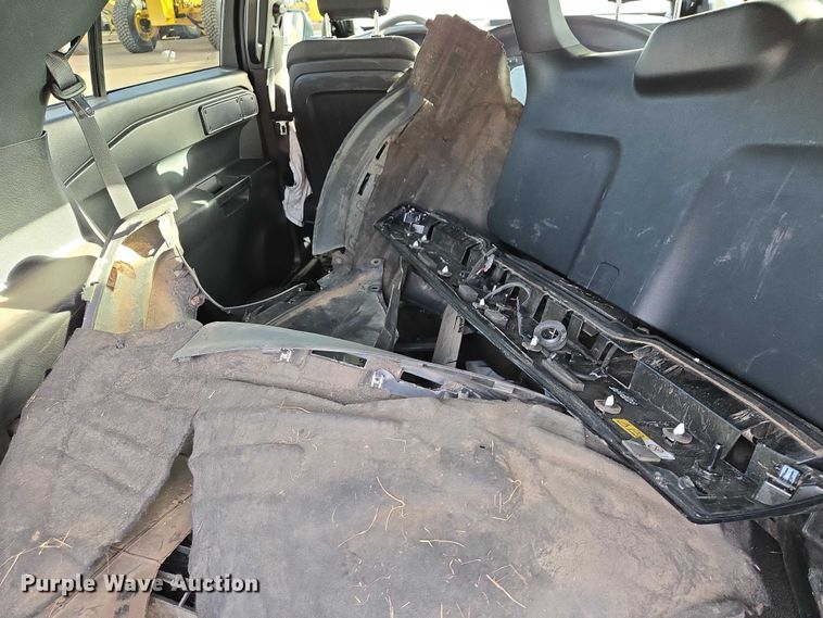 image for item ES2992 2020 Ford Explorer Police Interceptor SUV