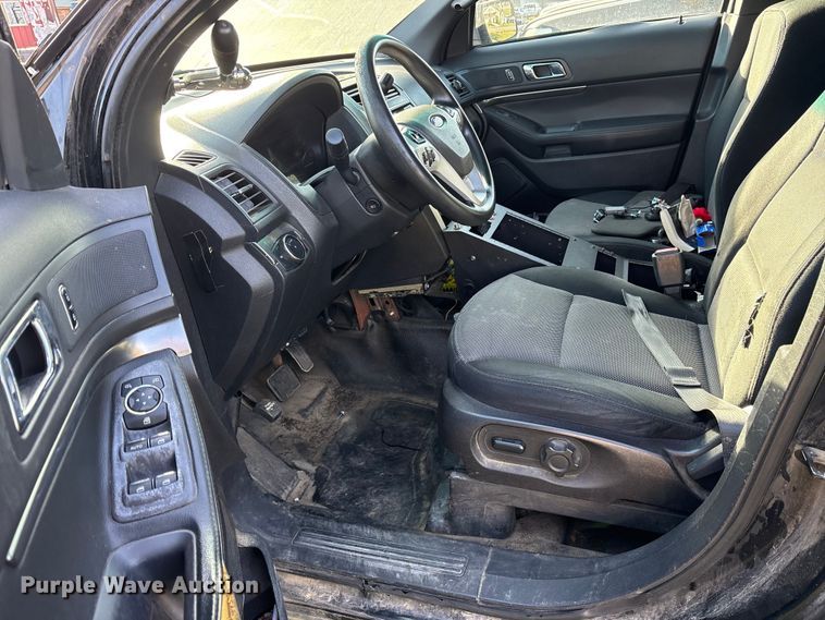 image for item ES8699 2014 Ford Explorer Police Interceptor SUV