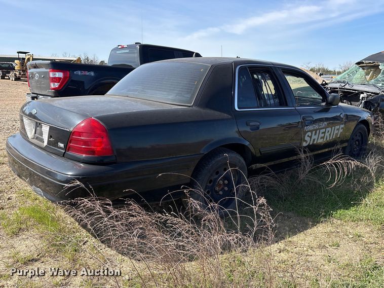 image for item ES8700 2009 Ford Crown Victoria Police Interceptor 
