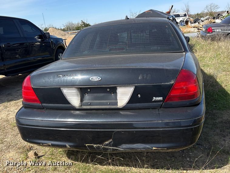 image for item ES8700 2009 Ford Crown Victoria Police Interceptor 