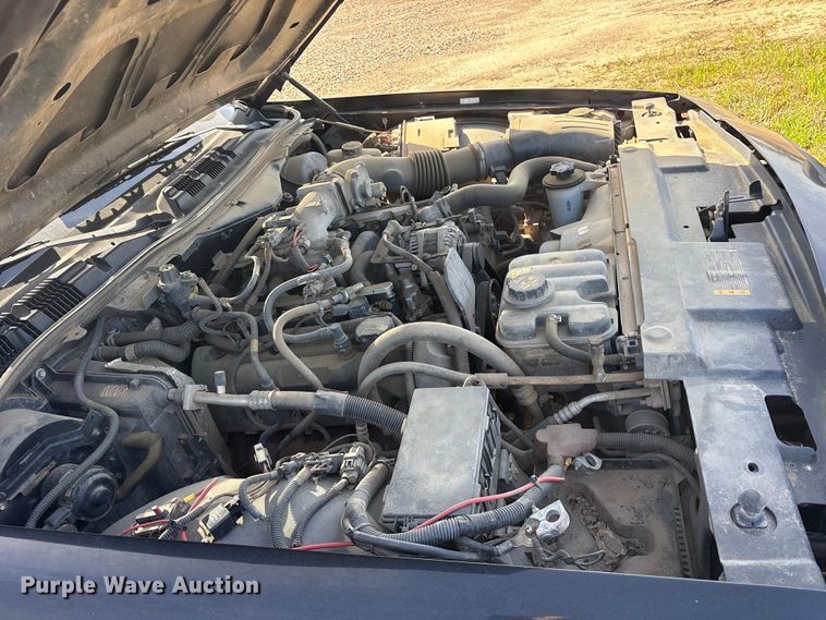 image for item ES8700 2009 Ford Crown Victoria Police Interceptor 