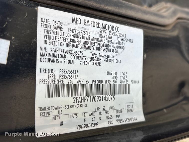 image for item ES8700 2009 Ford Crown Victoria Police Interceptor 