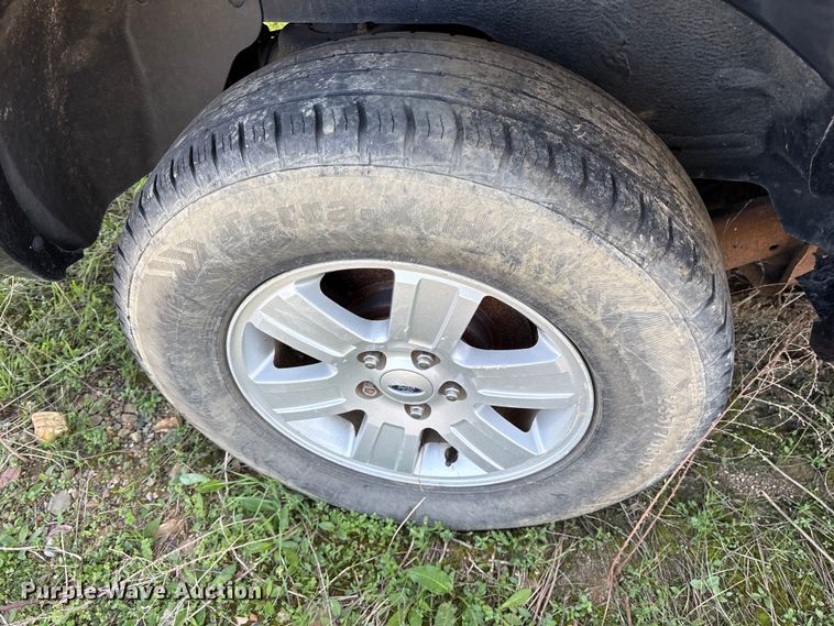 image for item ES8702 2008 Ford Explorer Police Interceptor SUV