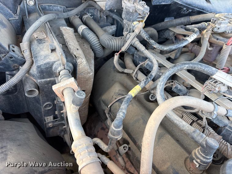 image for item ES8703 2010 Ford Crown Victoria Police Interceptor 