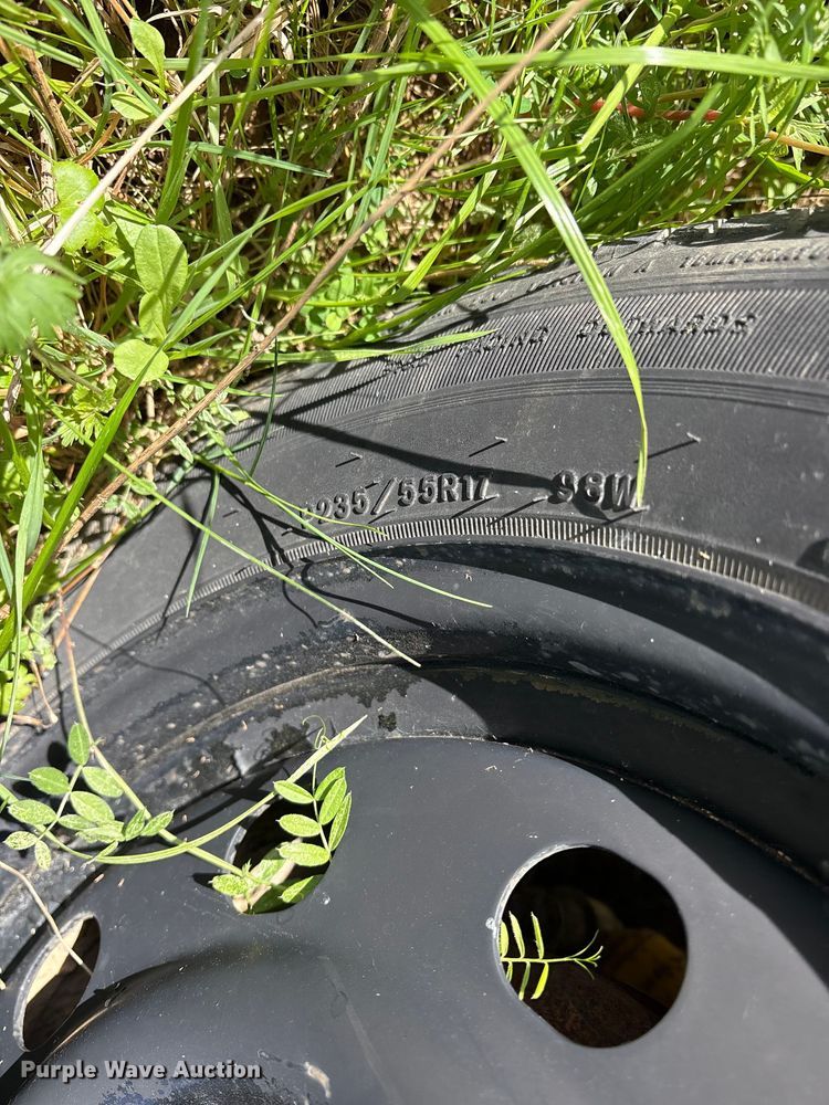 image for item ES8703 2010 Ford Crown Victoria Police Interceptor 