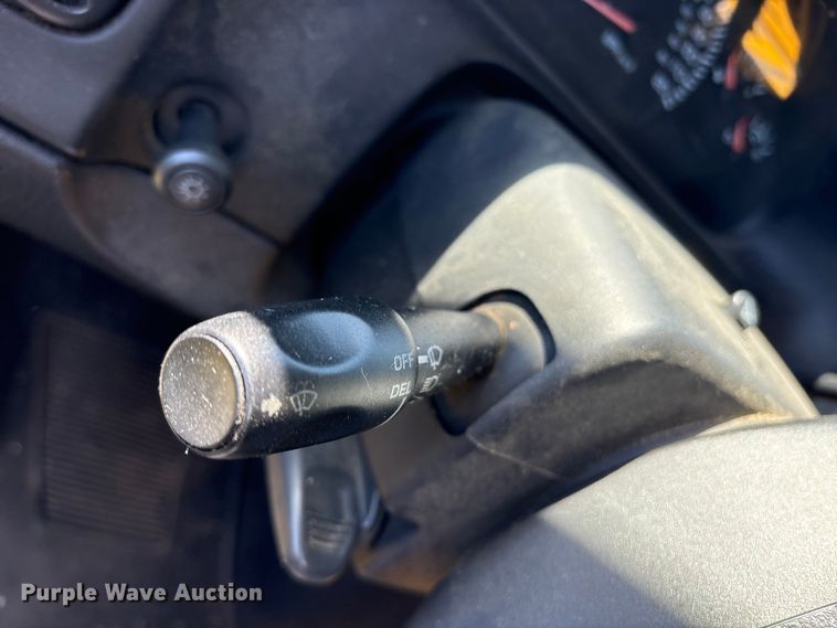 image for item ES8704 2002 Dodge Ram Wagon B3500 van