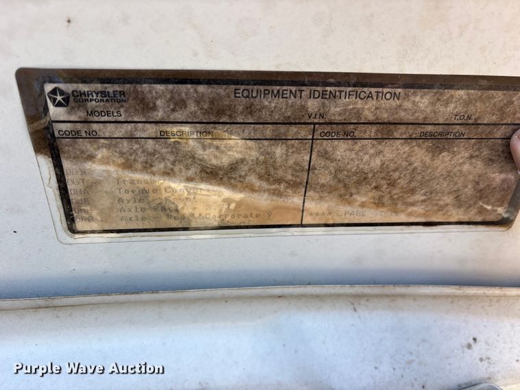 image for item ES8704 2002 Dodge Ram Wagon B3500 van