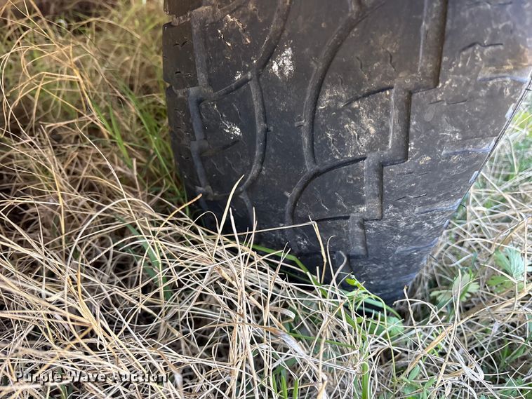 image for item ES8704 2002 Dodge Ram Wagon B3500 van