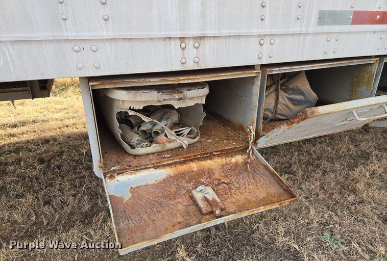 image for item ET1290 1994 Great Dane Trailers, INC dry van office trailer