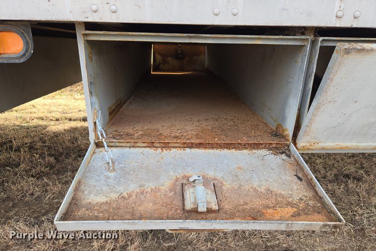 image for item ET1290 1994 Great Dane Trailers, INC dry van office trailer