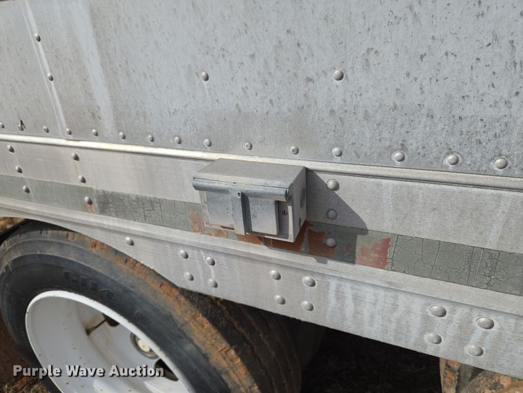 image for item ET1290 1994 Great Dane Trailers, INC dry van office trailer