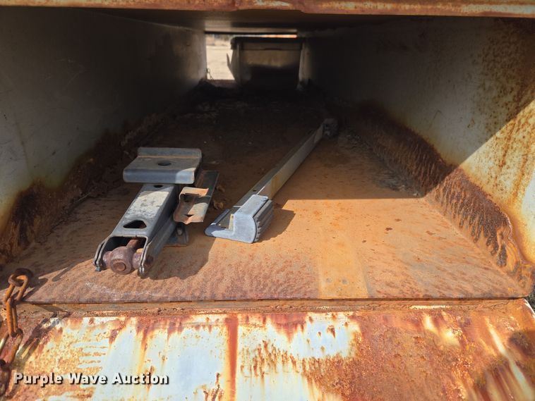 image for item ET1290 1994 Great Dane Trailers, INC dry van office trailer