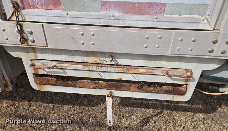 image for item ET1290 1994 Great Dane Trailers, INC dry van office trailer