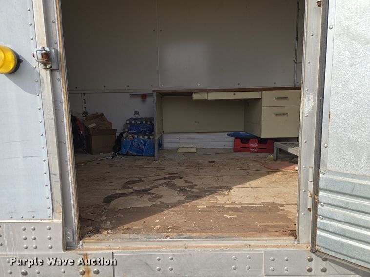 image for item ET1290 1994 Great Dane Trailers, INC dry van office trailer