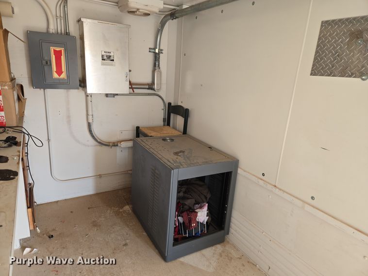 image for item ET1290 1994 Great Dane Trailers, INC dry van office trailer