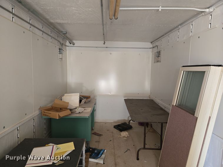 image for item ET1290 1994 Great Dane Trailers, INC dry van office trailer