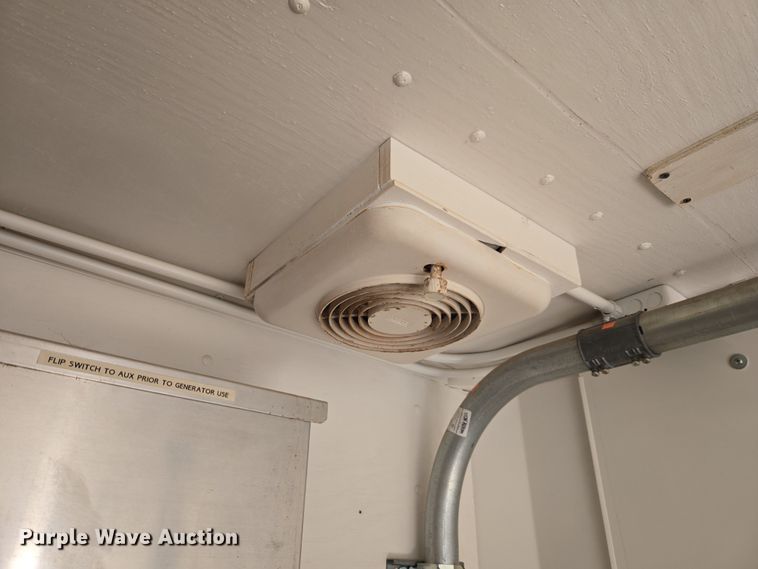 image for item ET1290 1994 Great Dane Trailers, INC dry van office trailer