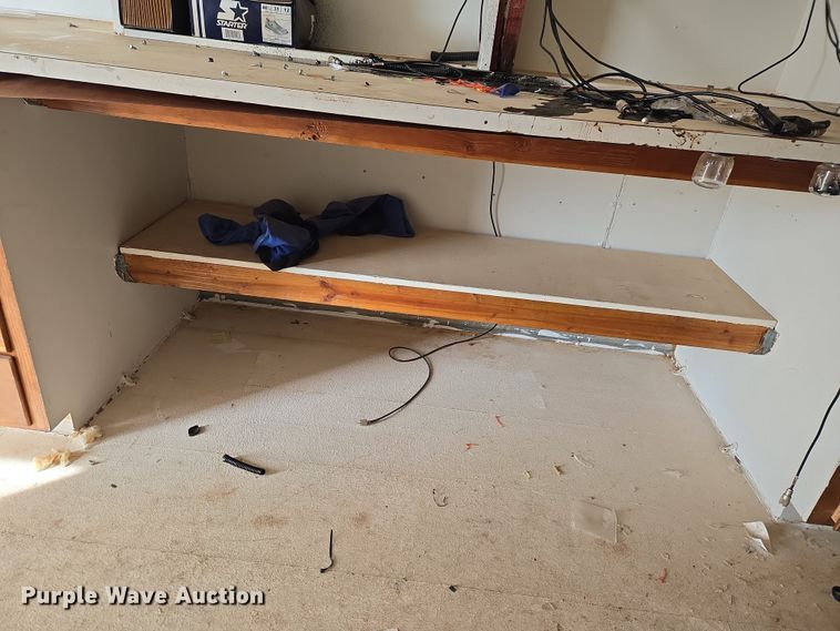 image for item ET1290 1994 Great Dane Trailers, INC dry van office trailer