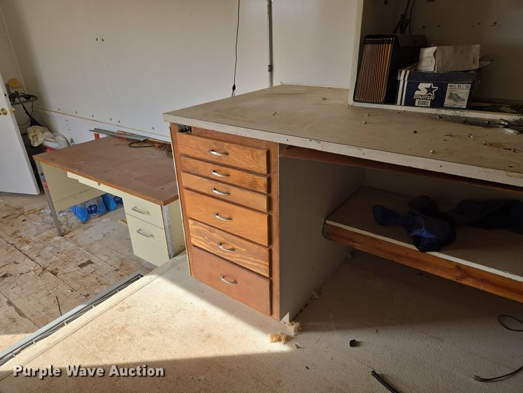 image for item ET1290 1994 Great Dane Trailers, INC dry van office trailer