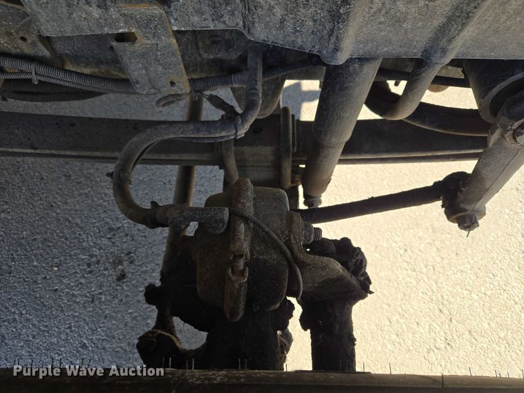 image for item ET1397 2010 International WorkStar 7300 chipper truck