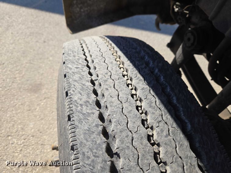 image for item ET1397 2010 International WorkStar 7300 chipper truck