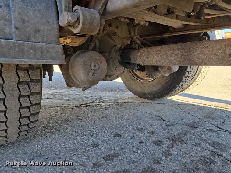 image for item ET1398 2012 International WorkStar 7300 refuse truck