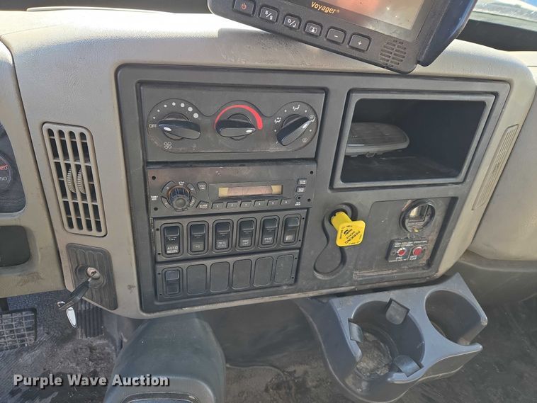 image for item ET1398 2012 International WorkStar 7300 refuse truck