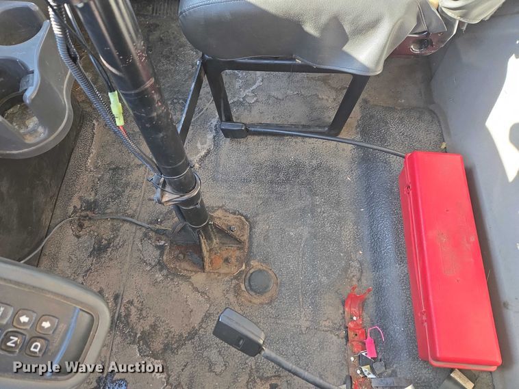 image for item ET1398 2012 International WorkStar 7300 refuse truck