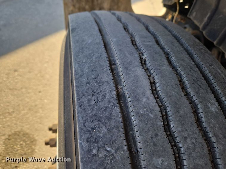 image for item ET1398 2012 International WorkStar 7300 refuse truck