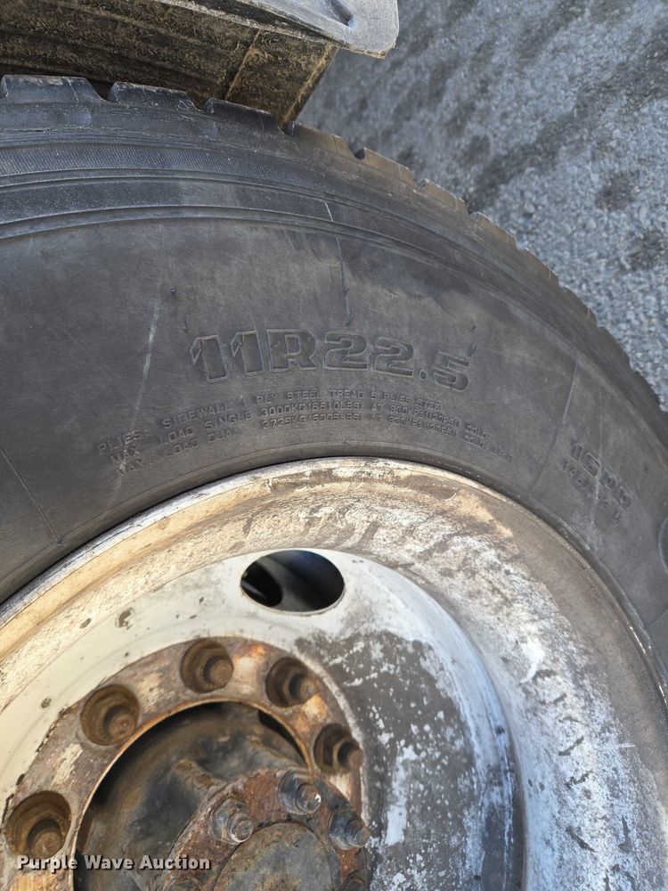 image for item ET1398 2012 International WorkStar 7300 refuse truck