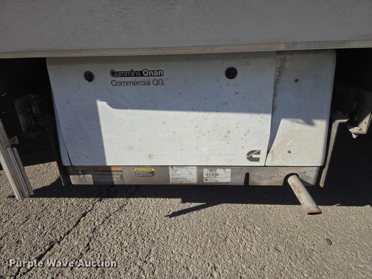 image for item ET1399 1981 Chevrolet P Series delivery van