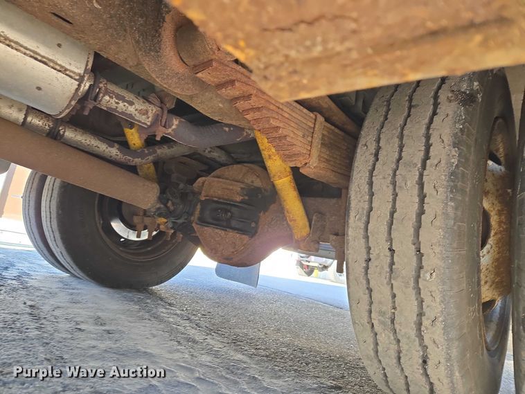 image for item ET1399 1981 Chevrolet P Series delivery van