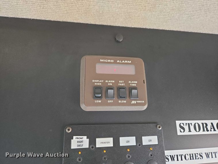 image for item ET1399 1981 Chevrolet P Series delivery van