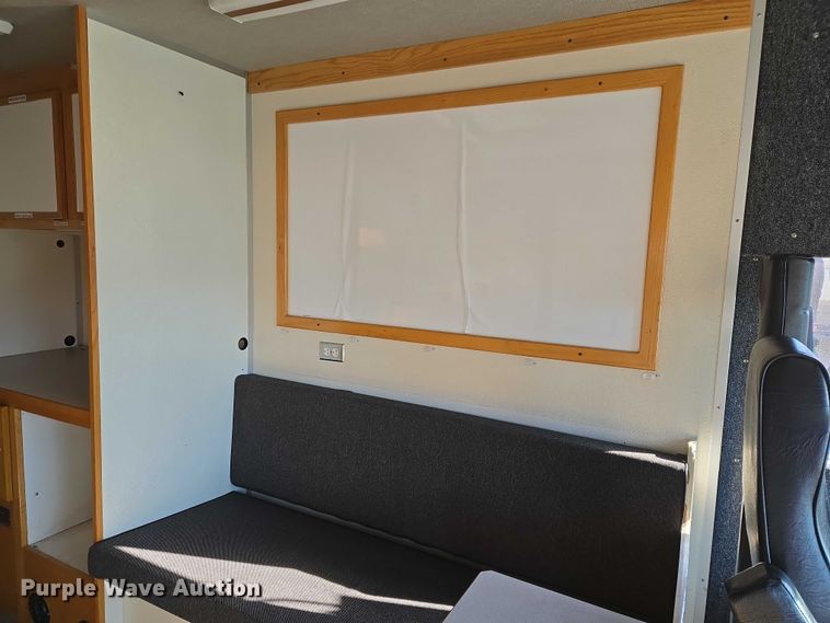 image for item ET1399 1981 Chevrolet P Series delivery van