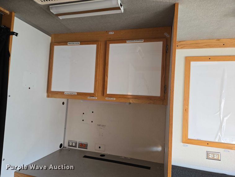 image for item ET1399 1981 Chevrolet P Series delivery van