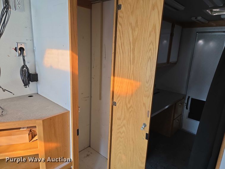 image for item ET1399 1981 Chevrolet P Series delivery van