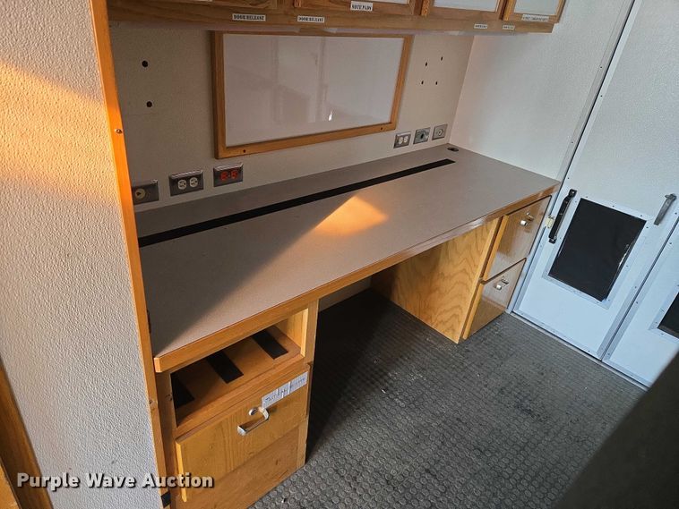 image for item ET1399 1981 Chevrolet P Series delivery van