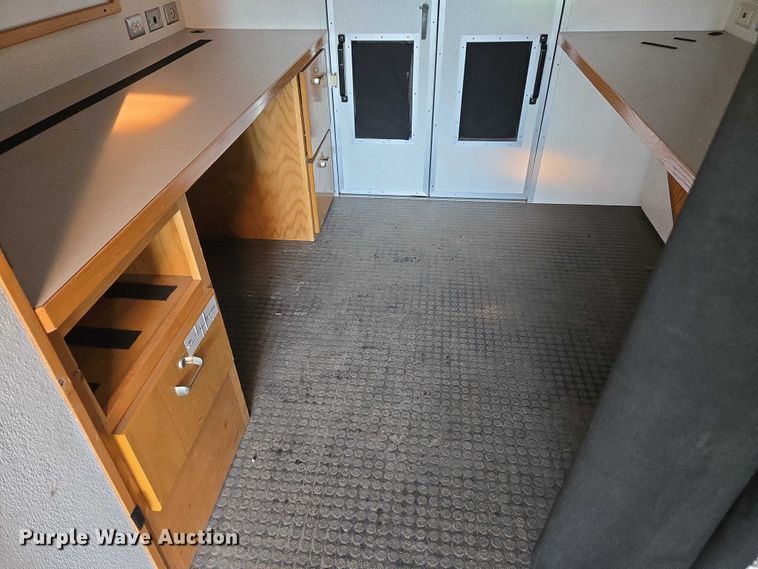 image for item ET1399 1981 Chevrolet P Series delivery van